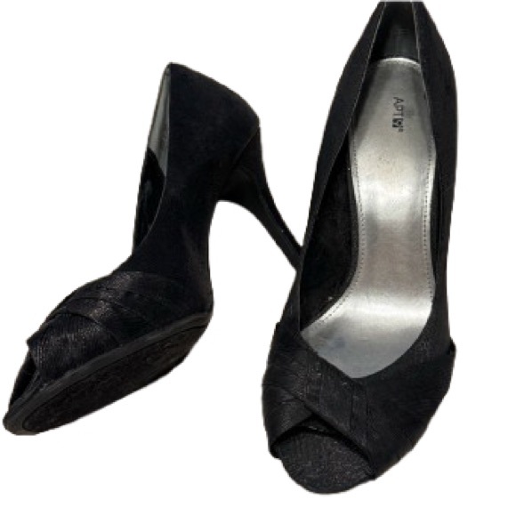 Woman’s open toe heels 10 - Picture 3 of 4